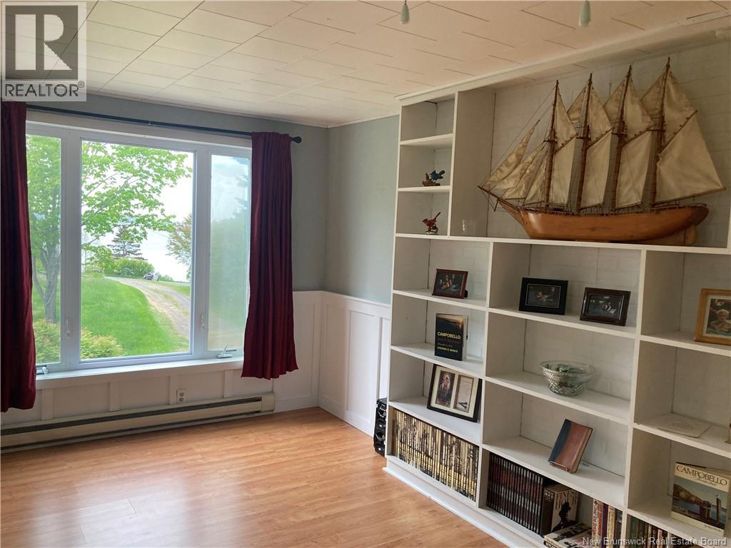 798 North Road - 3