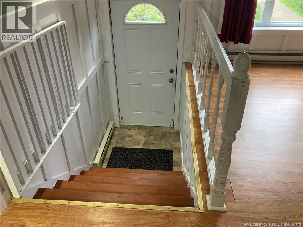 798 North Road - 10