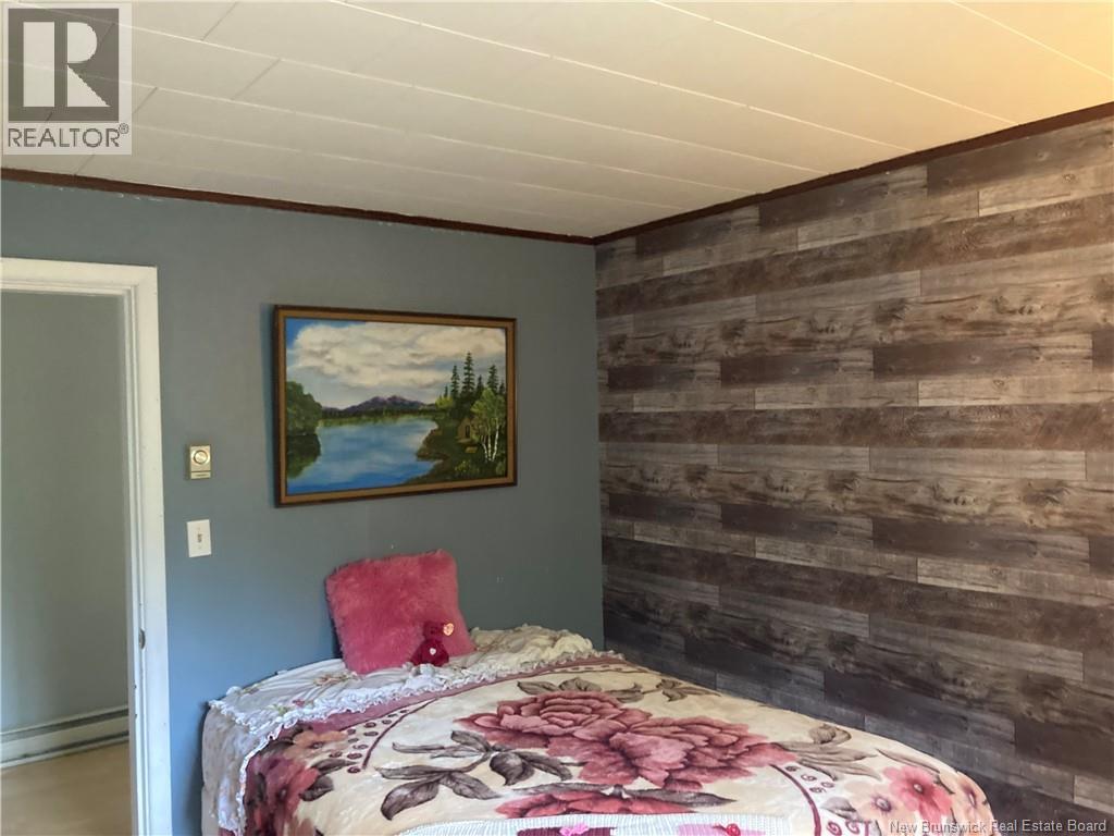 798 North Road - 24