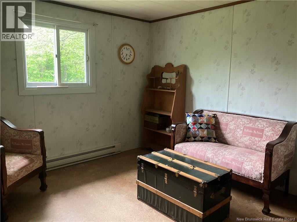 798 North Road - 27