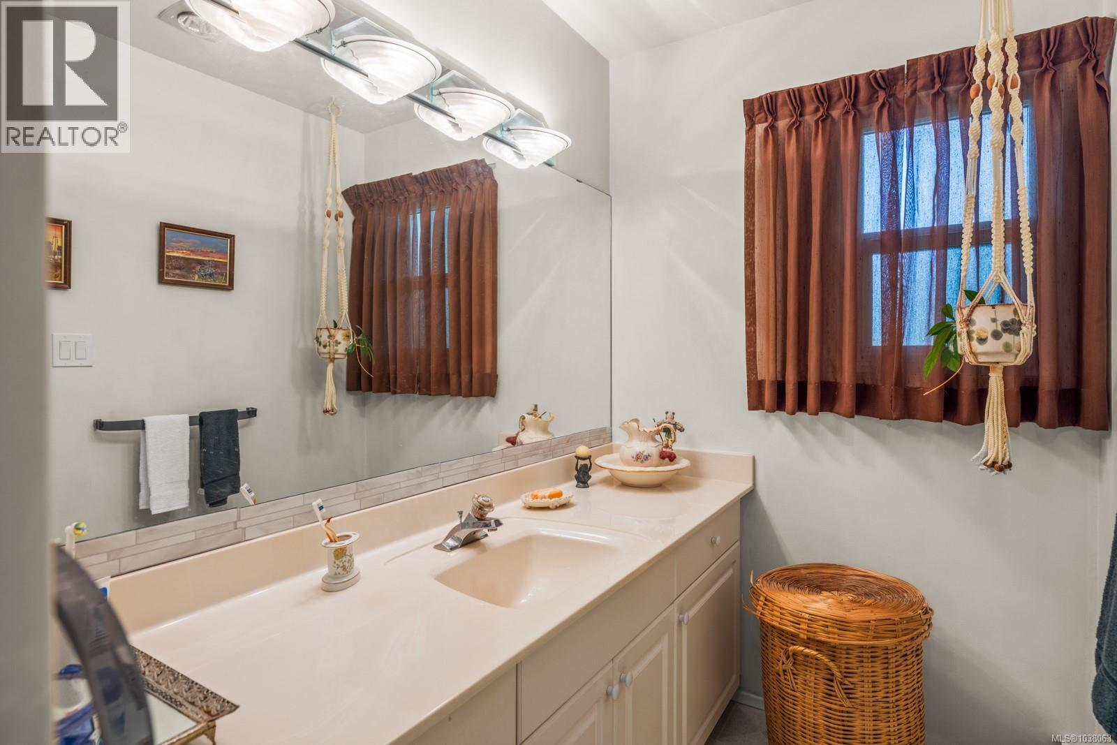947 Peggy Anne Cres - 11
