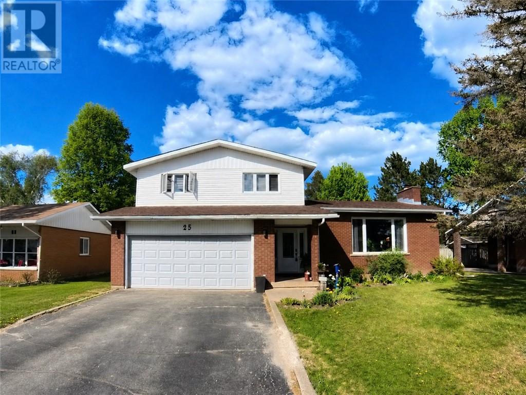 25 Goodman Avenue - 1