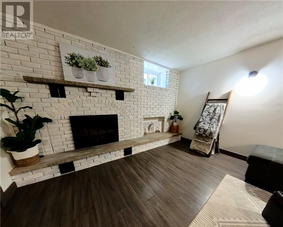 25 Goodman Avenue - 31