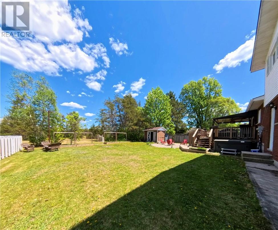 25 Goodman Avenue - 41