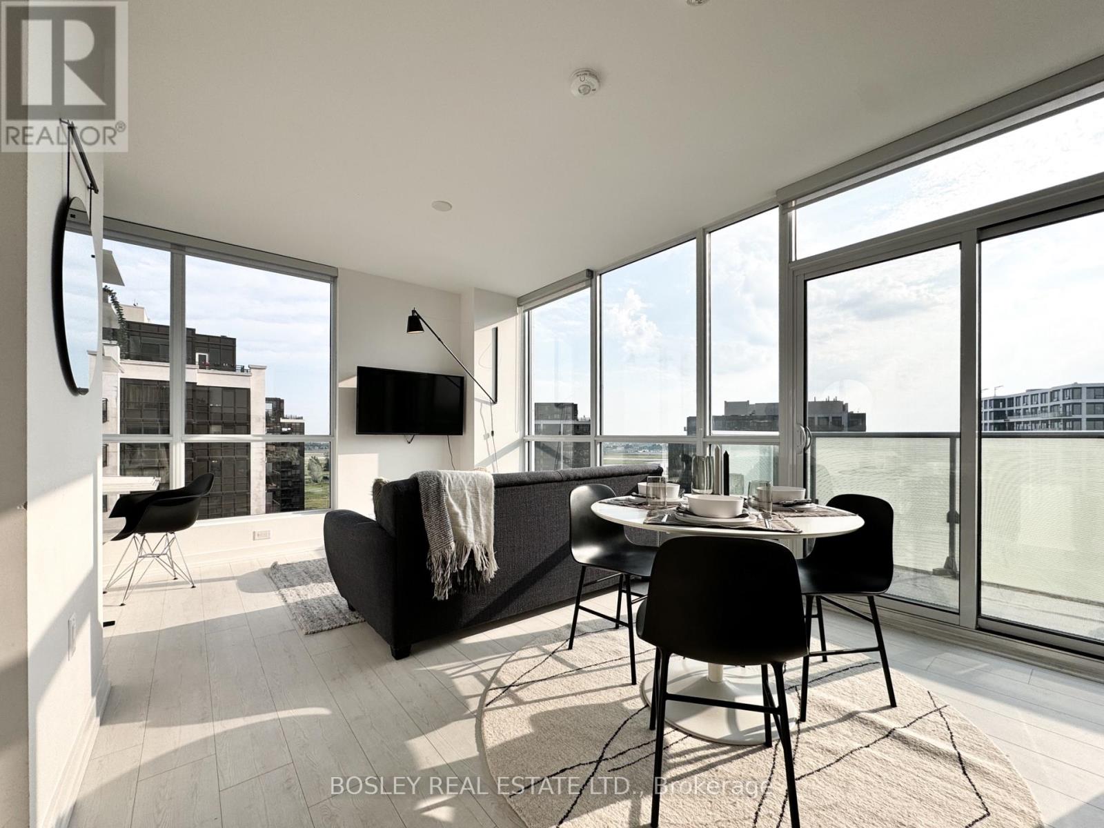 Listing photo of 1313 - 10 DE BOERS DRIVE