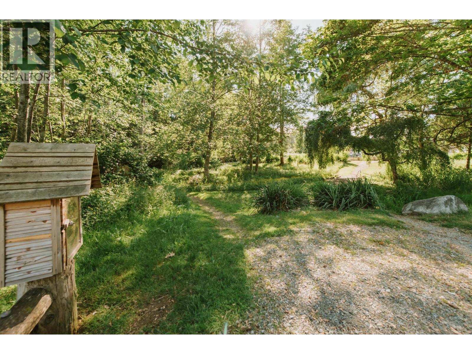 934 DAVIS ROAD, Gibsons