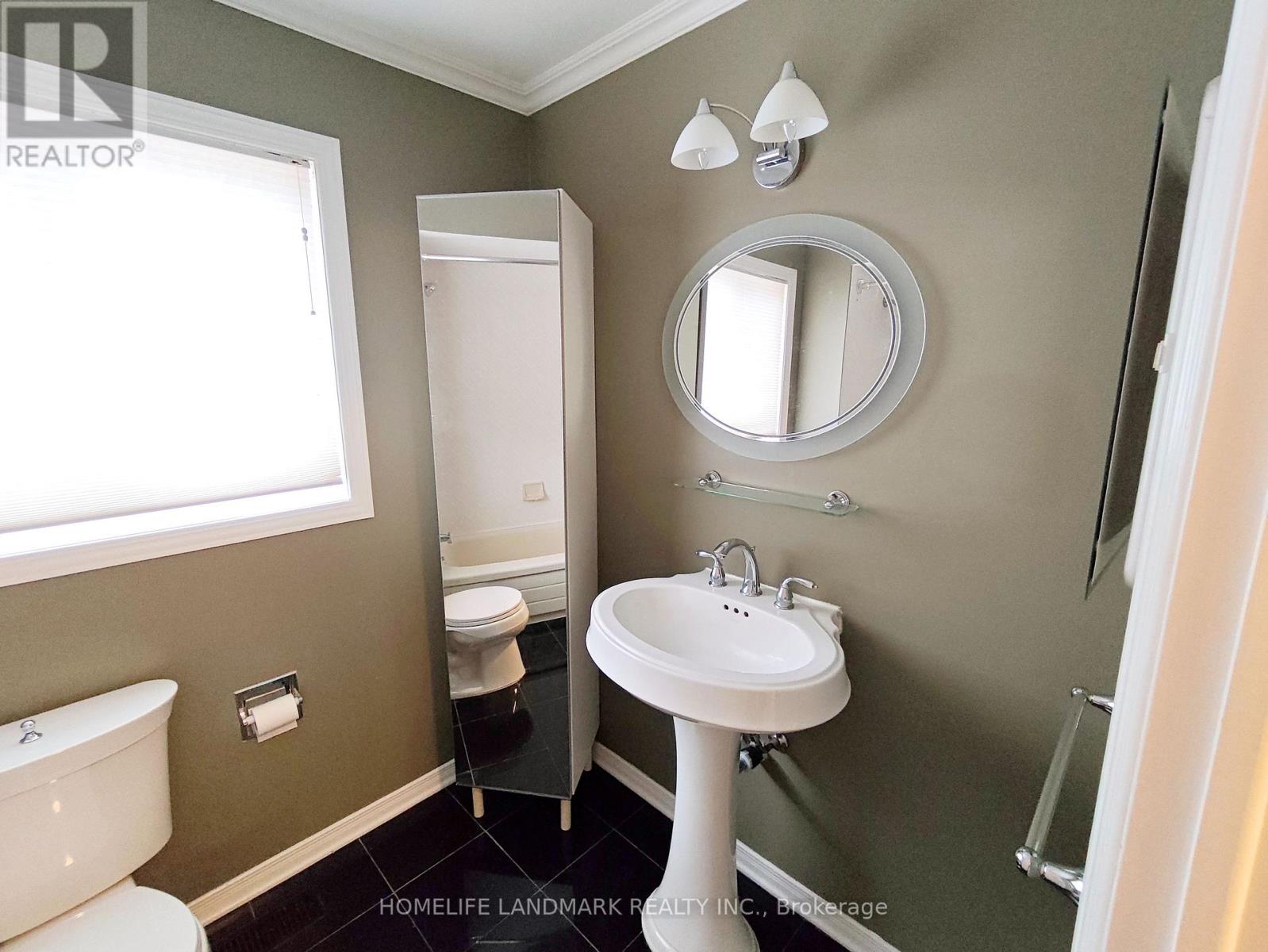 8 OPAL LANE - 20