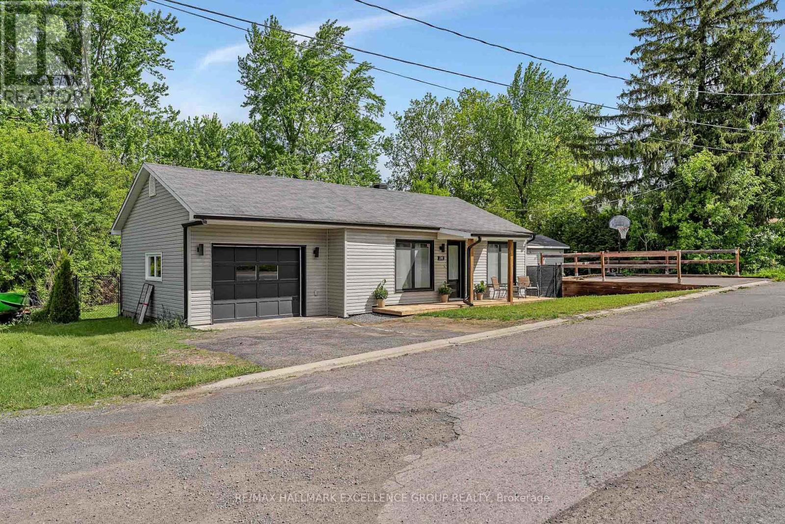 1310 HENRI CIRCLE - 1