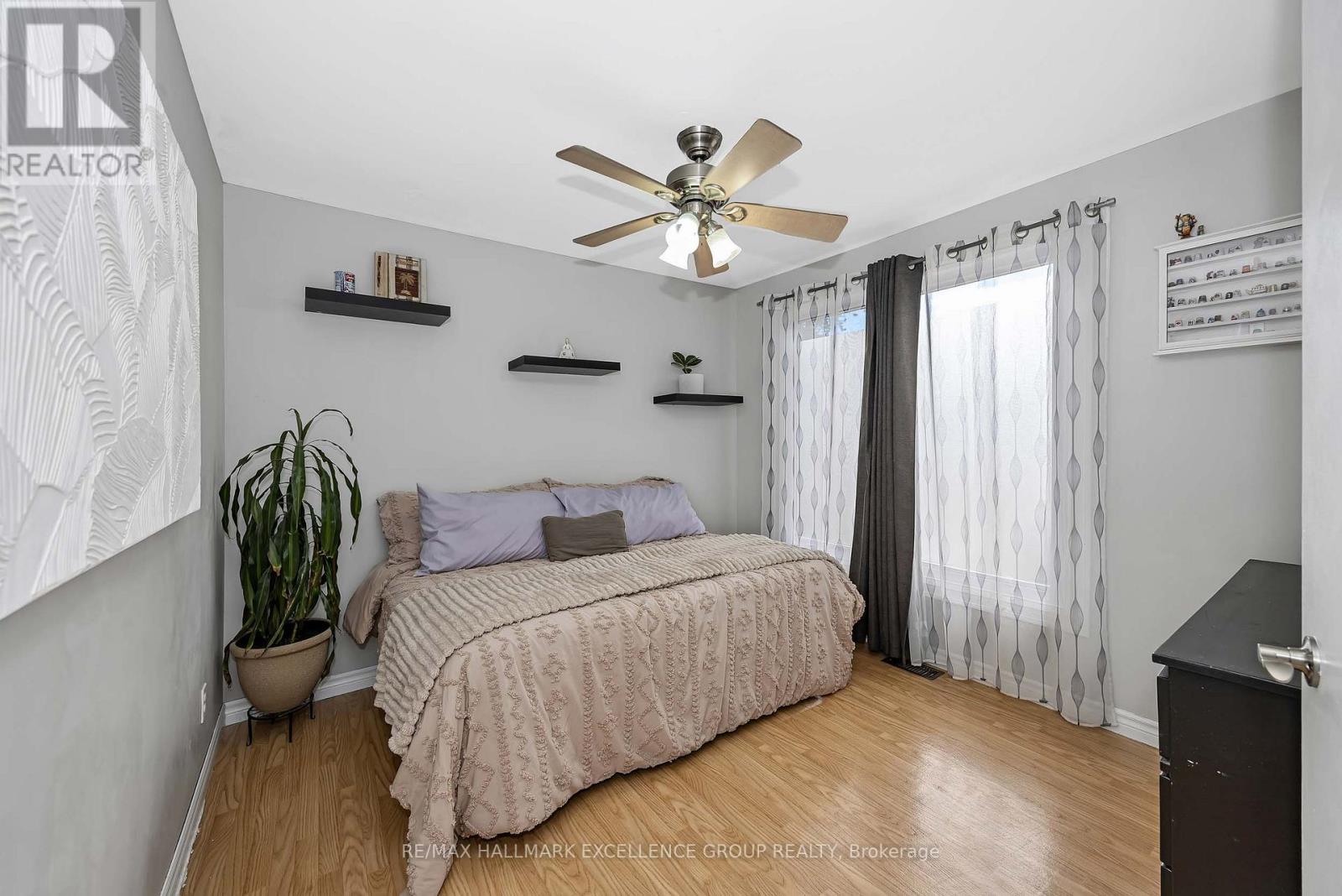 1310 HENRI CIRCLE - 21