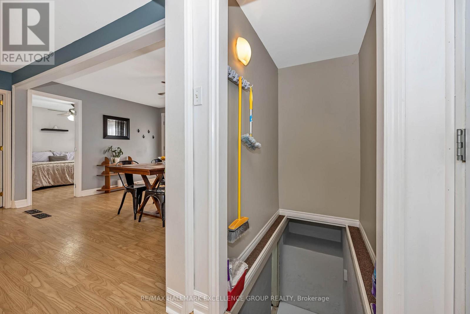 1310 HENRI CIRCLE - 28