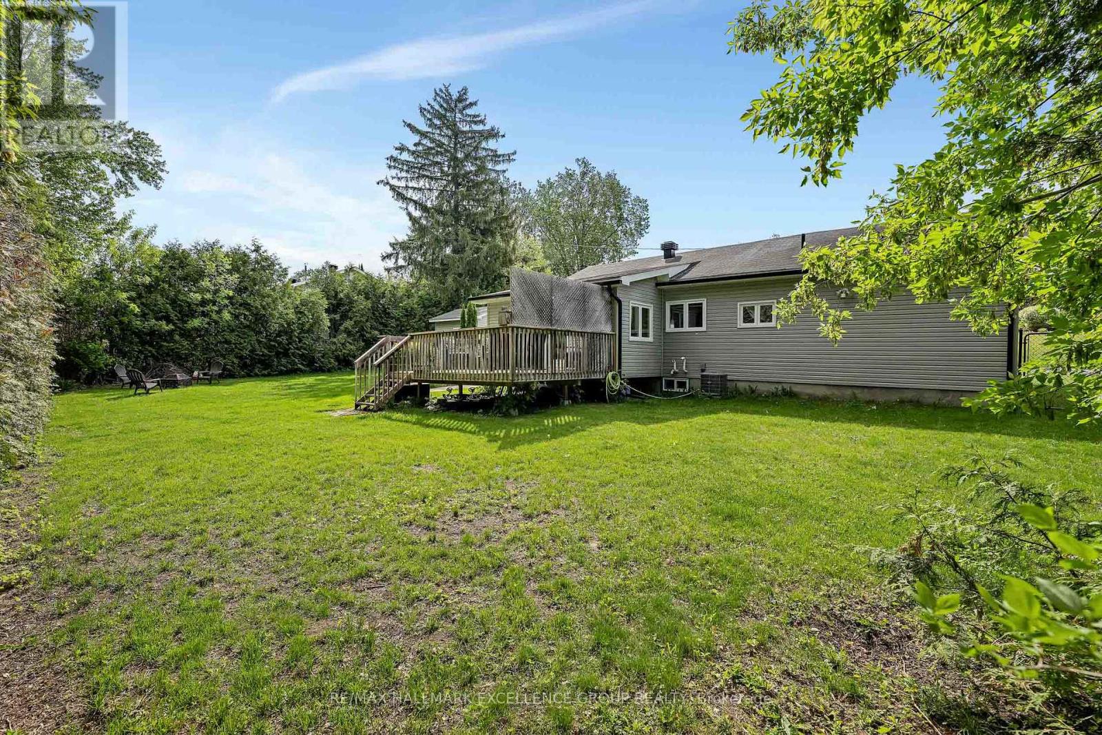 1310 HENRI CIRCLE - 38