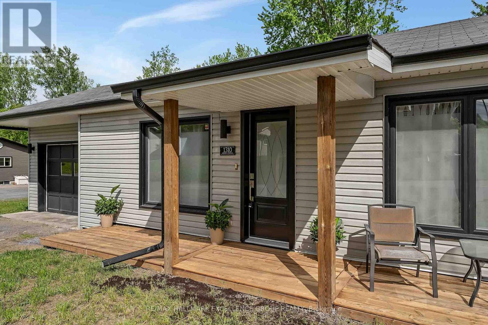 1310 HENRI CIRCLE - 4