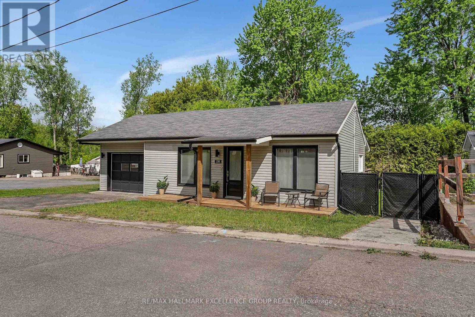 1310 HENRI CIRCLE - 47
