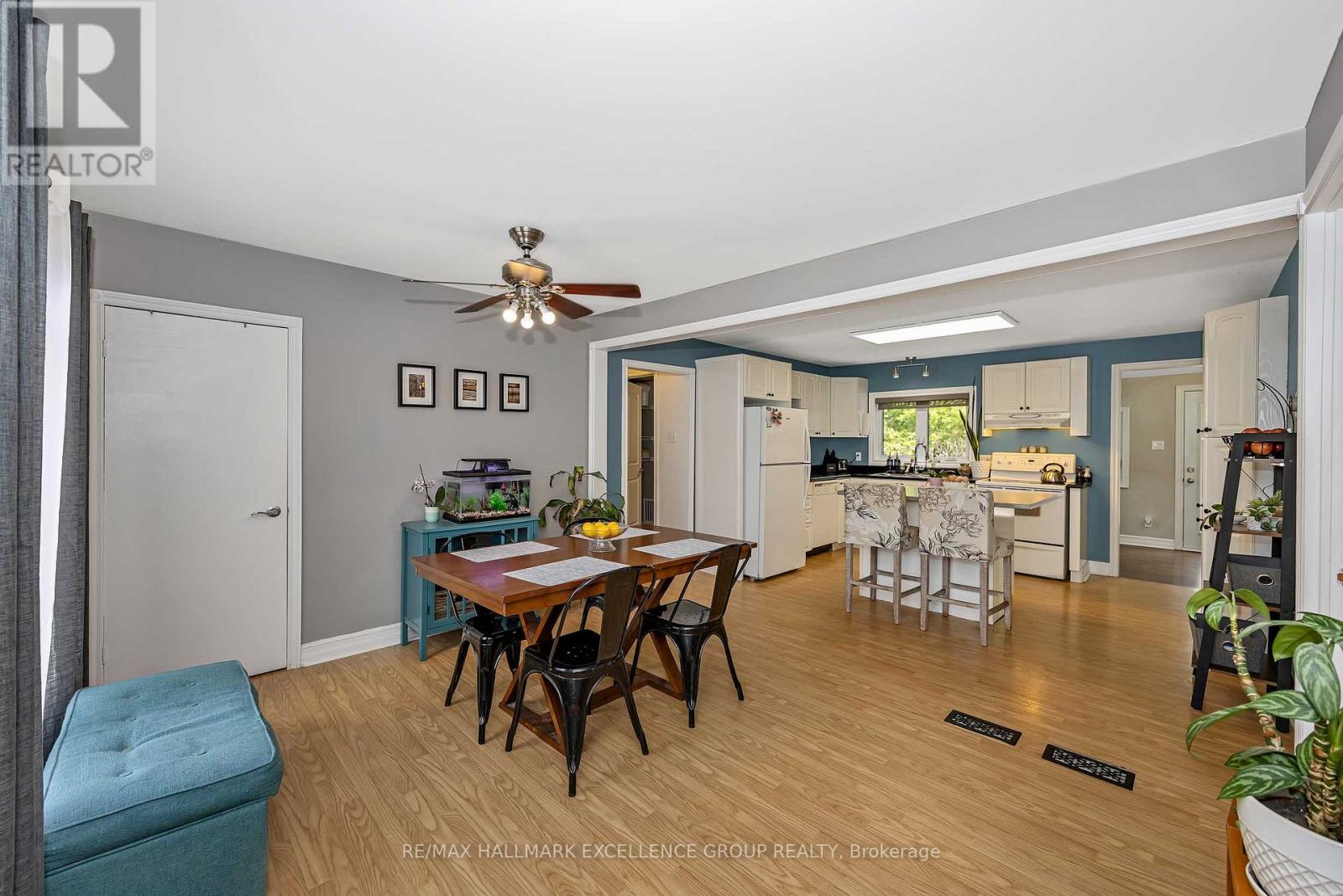1310 HENRI CIRCLE - 8