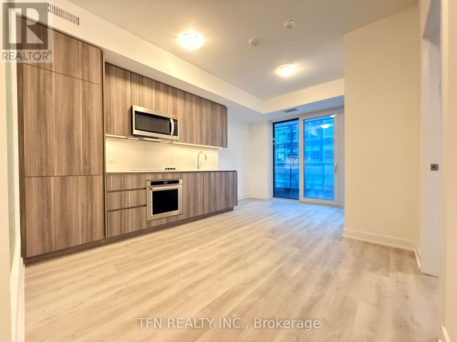 Listing photo of 727 - 15 RICHARDSON STREET