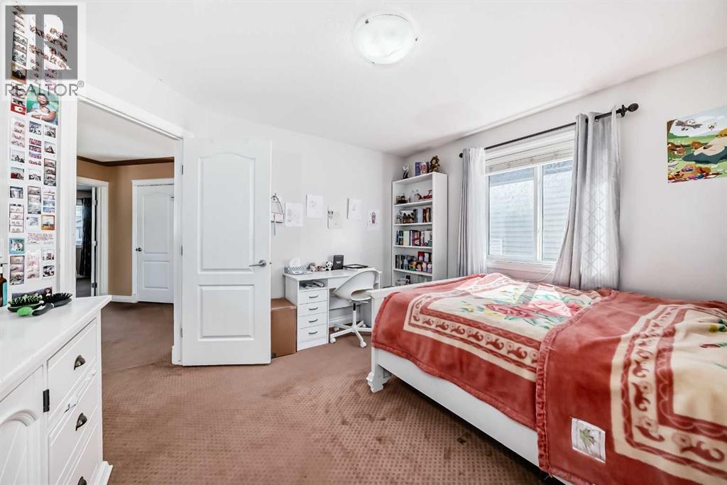 117 Saddlelake Grove NE - 29