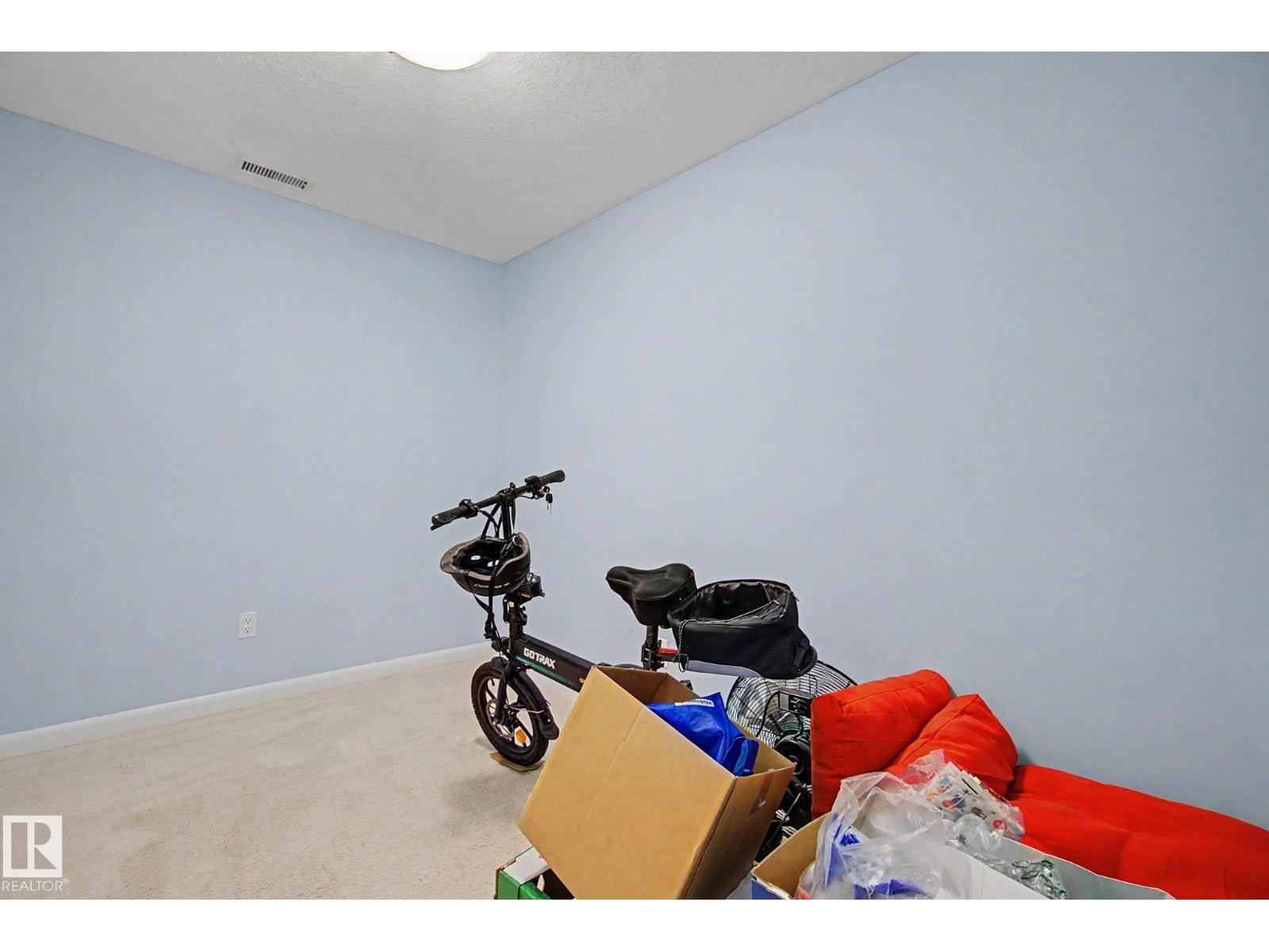 #303 530 HOOKE RD NW - 22