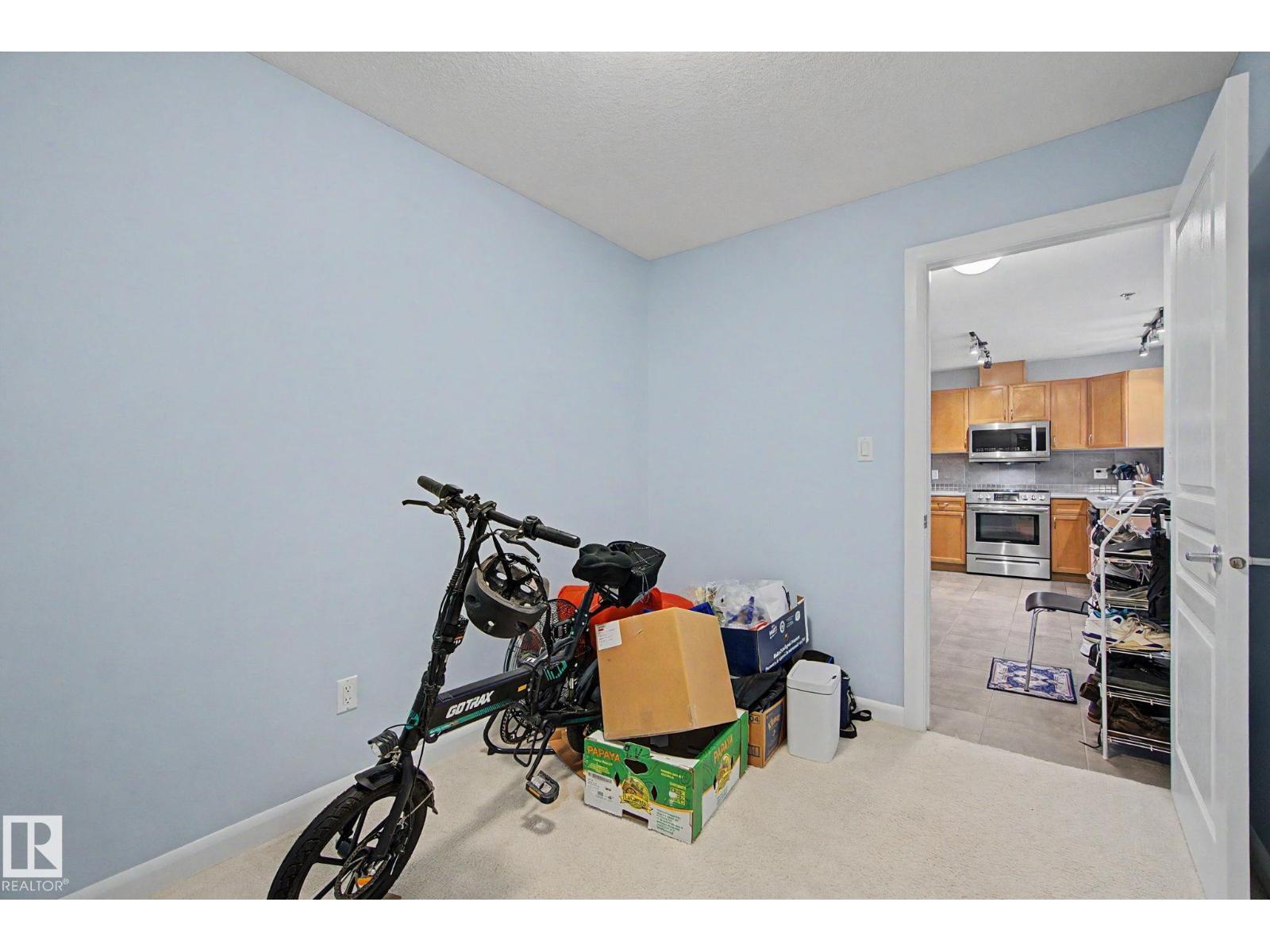 #303 530 HOOKE RD NW - 23