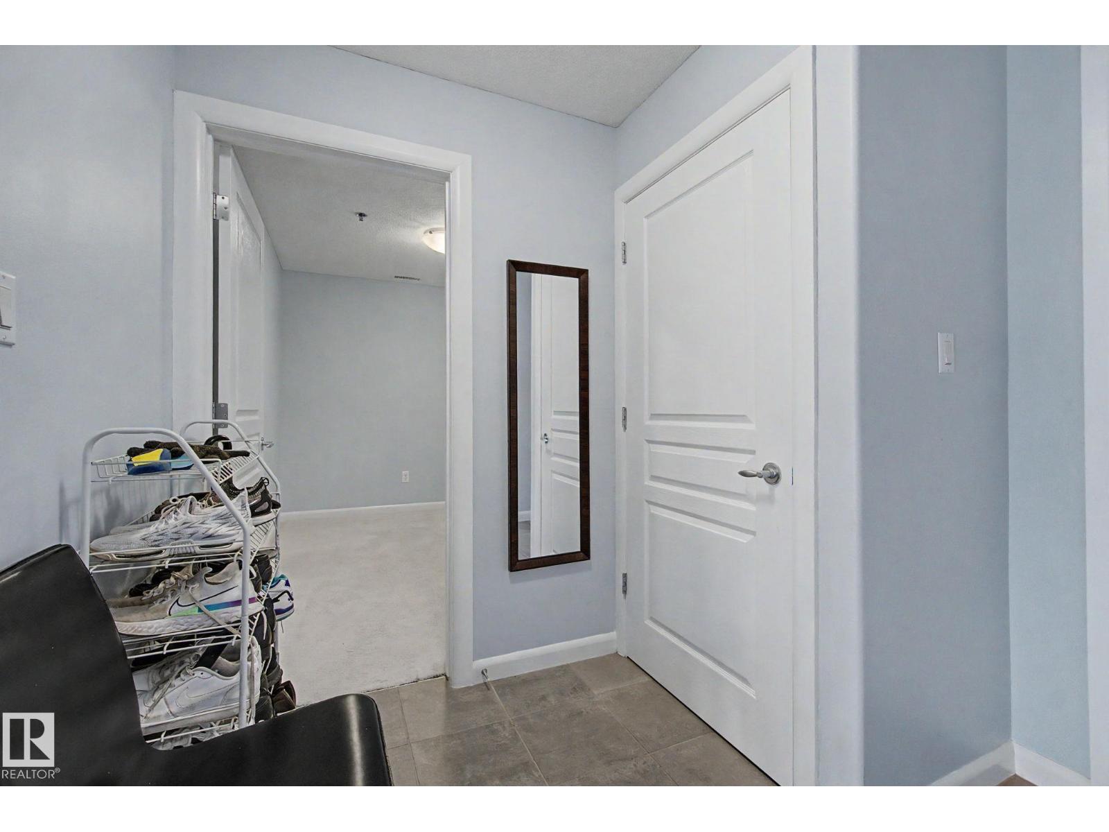 #303 530 HOOKE RD NW - 41