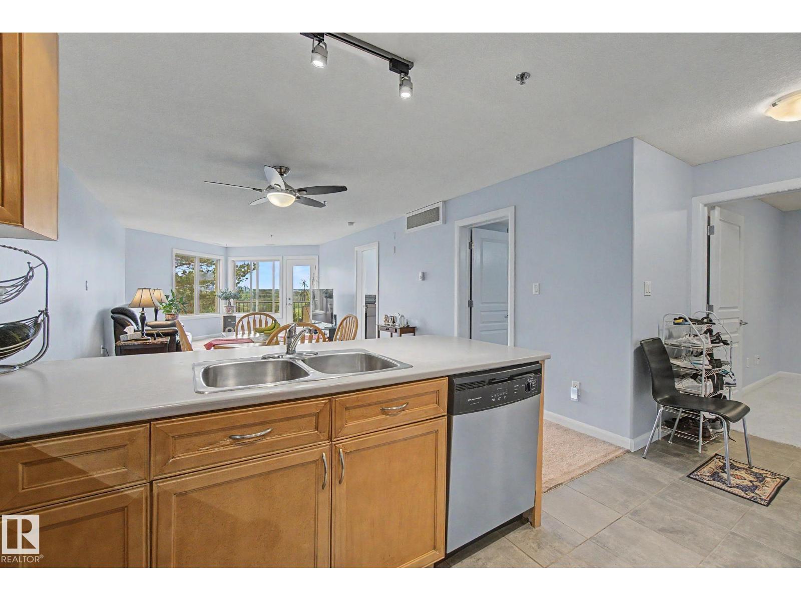 #303 530 HOOKE RD NW - 5