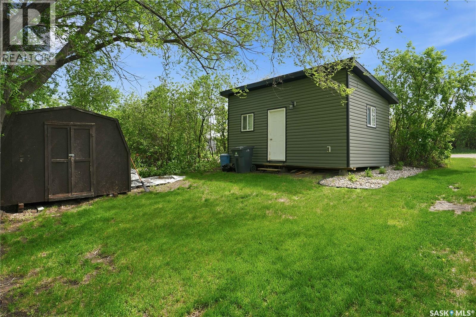 83 Lakeview AVENUE — photo 30