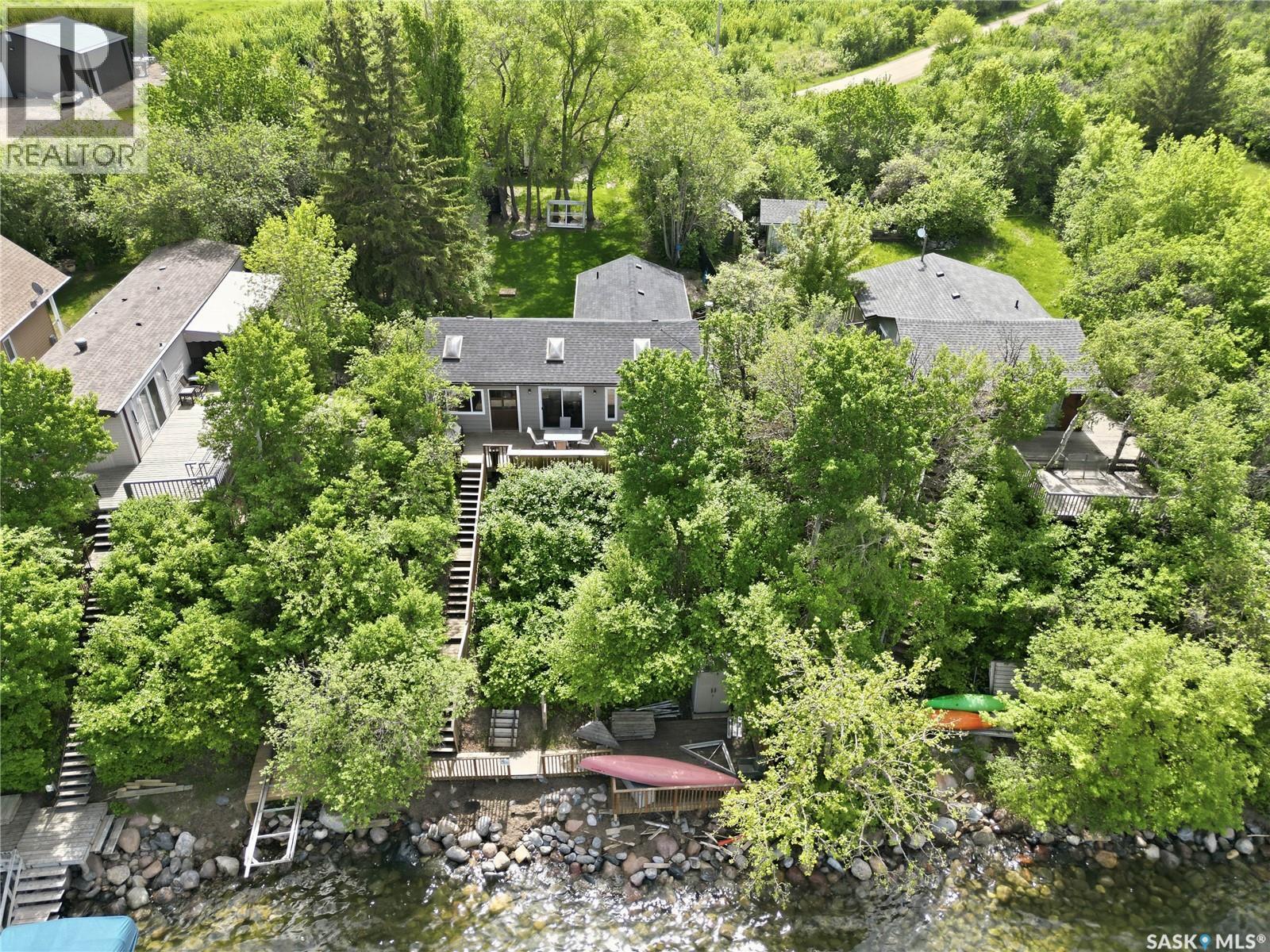 83 Lakeview AVENUE — photo 37