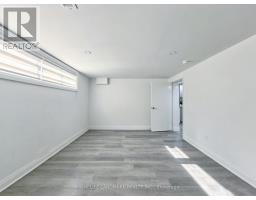 Lower - 181 Maple Avenue, Richmond Hill, ON L4C2J2 Photo 10