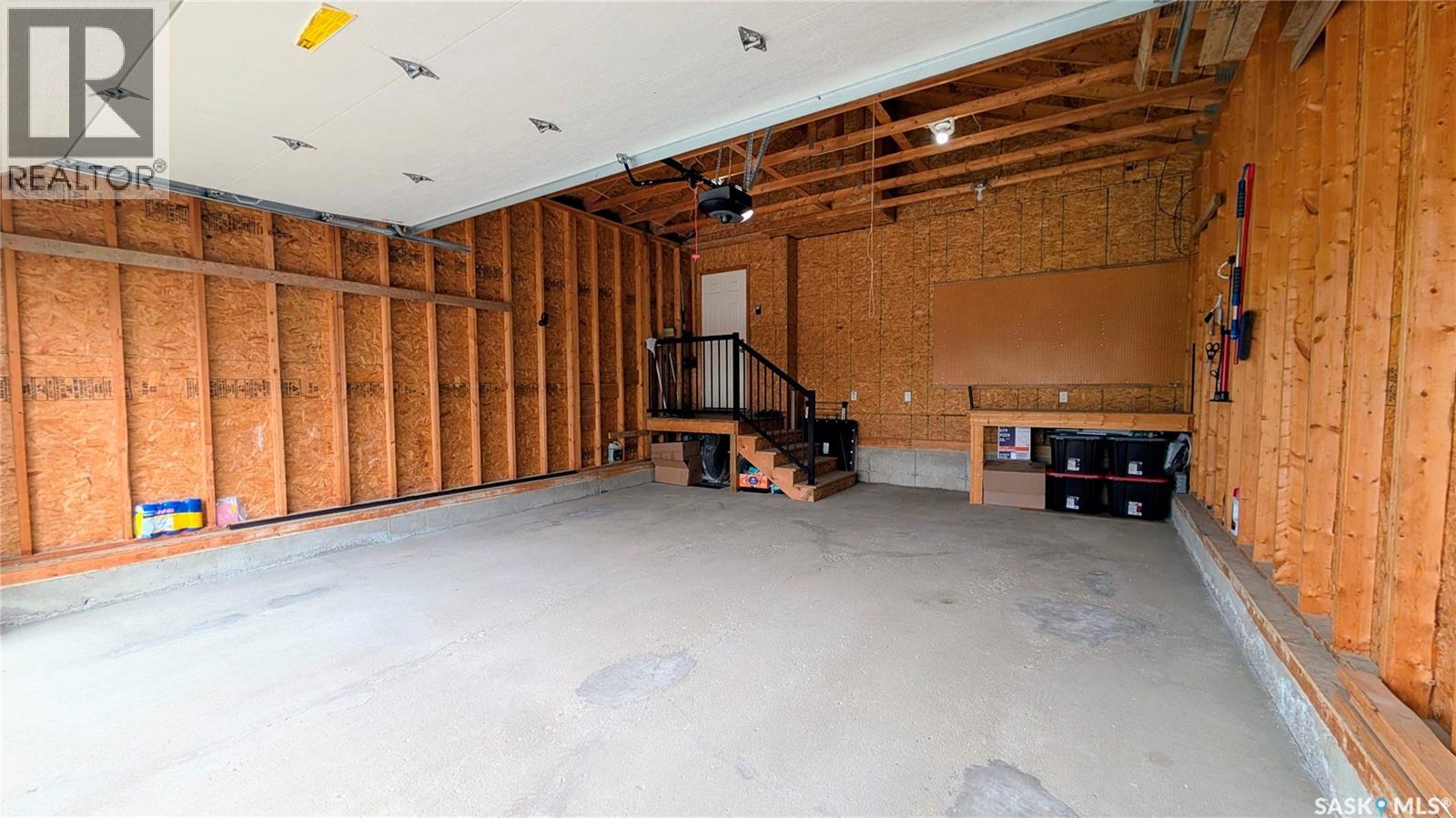 7058 Wascana Cove DRIVE — photo 56