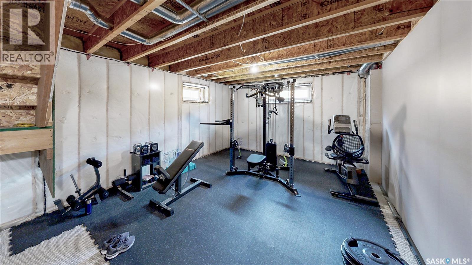 7058 Wascana Cove DRIVE — photo 38