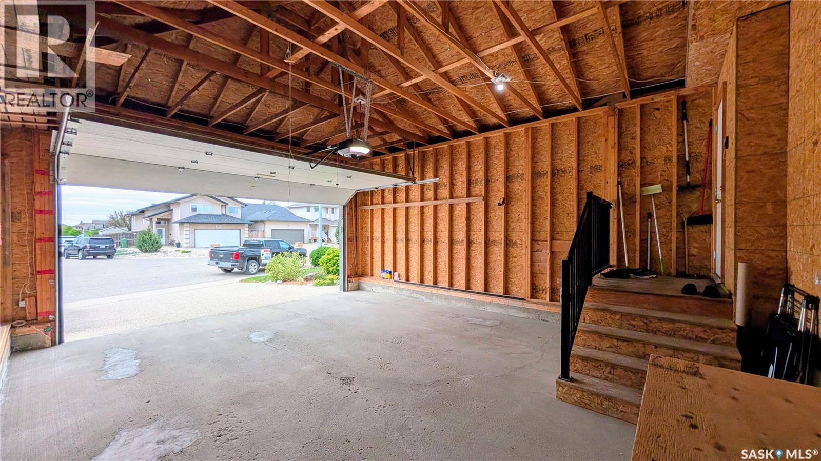 7058 Wascana Cove DRIVE — photo 55