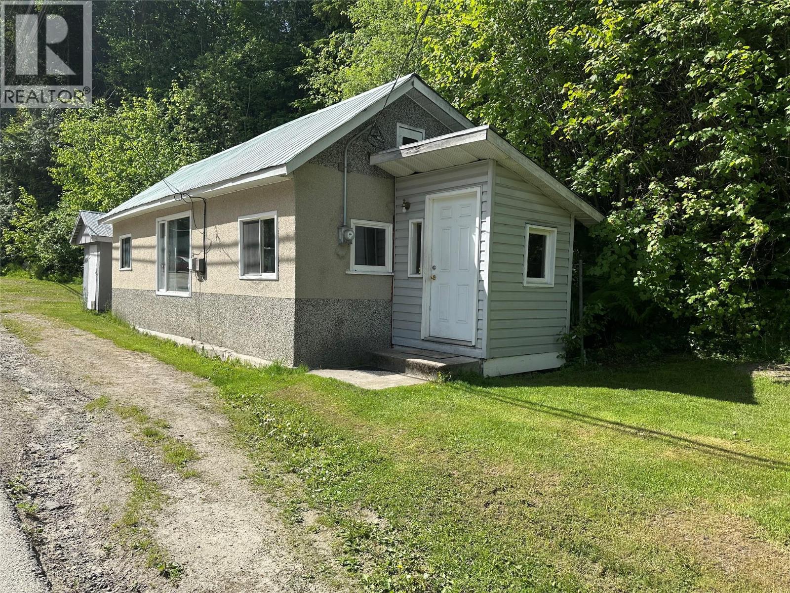2404 Perrier Road - 3