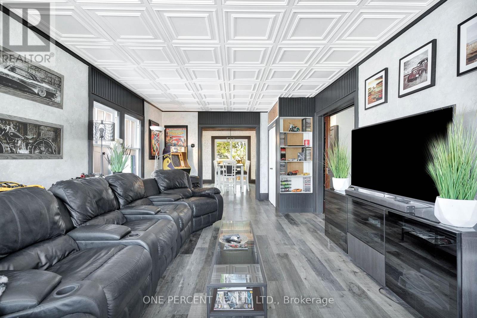 513 KING STREET - 16