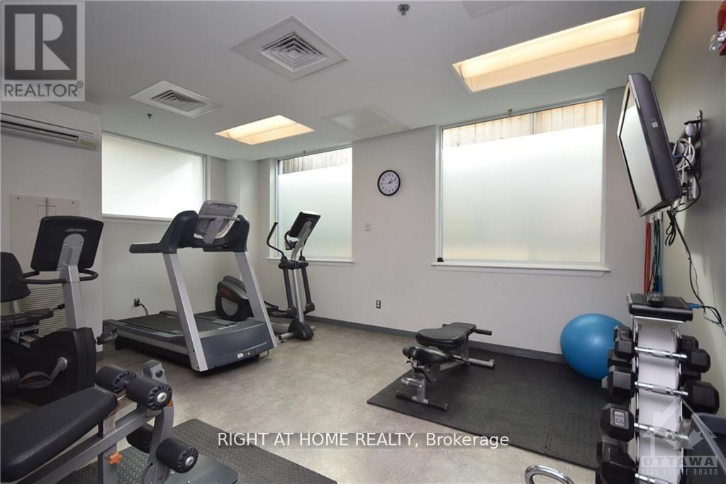 1 Bed, 1 Bath Apartment for Rent in Ottawa – 404 – 238 BESSERER STREET, Ottawa – MLS# X13225994 - Image 10