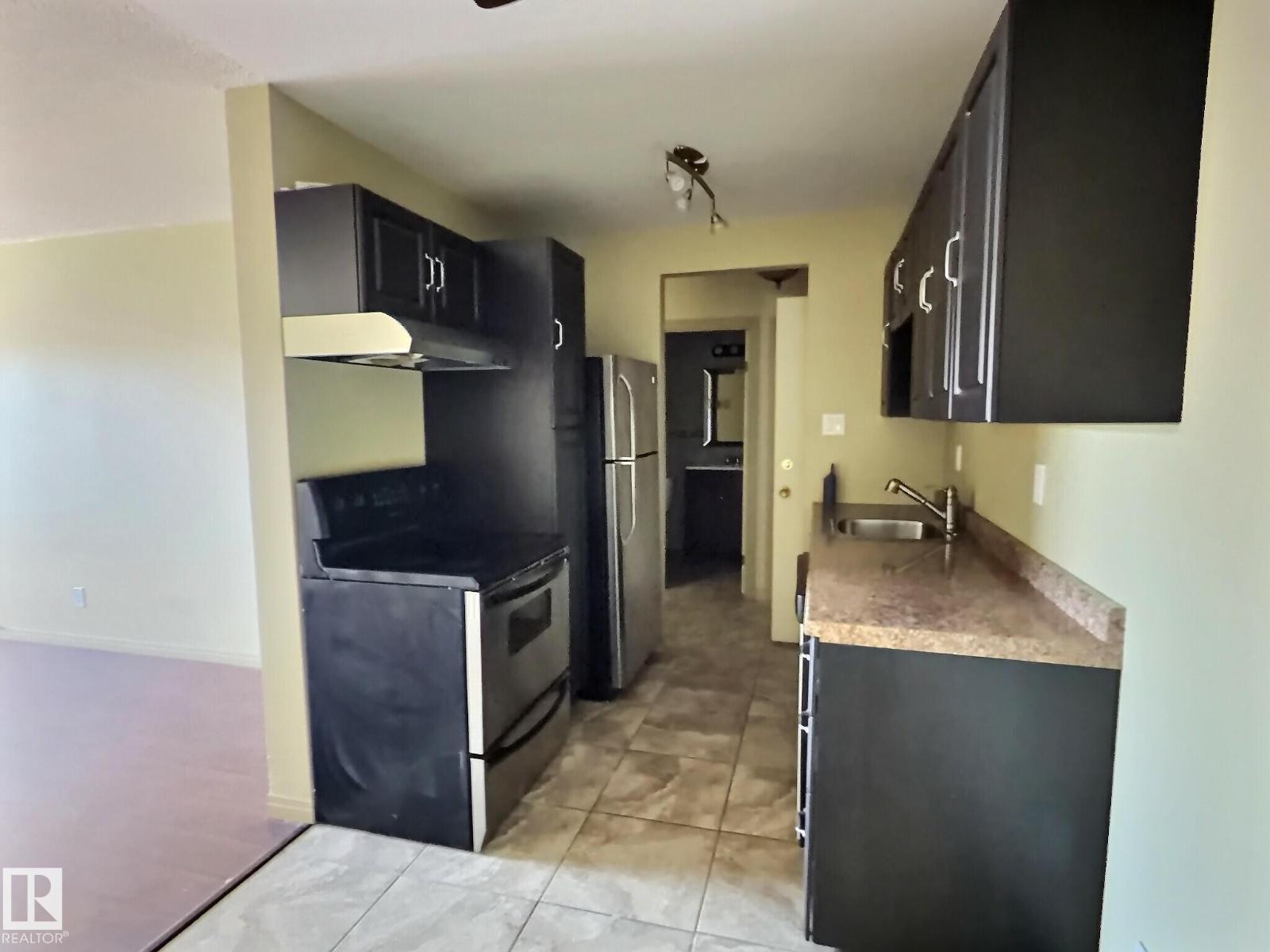 #306 9730 156 ST NW - 3