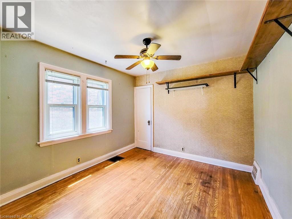 135 WEXFORD Street S - 16
