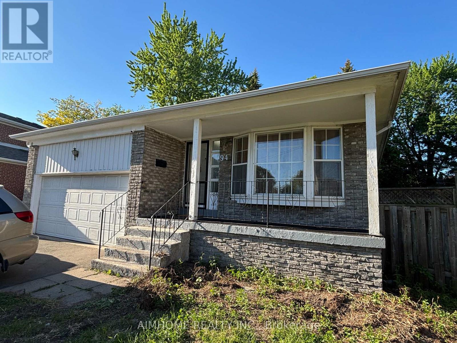 Listing photo of 94 BROOMFIELD DRIVE