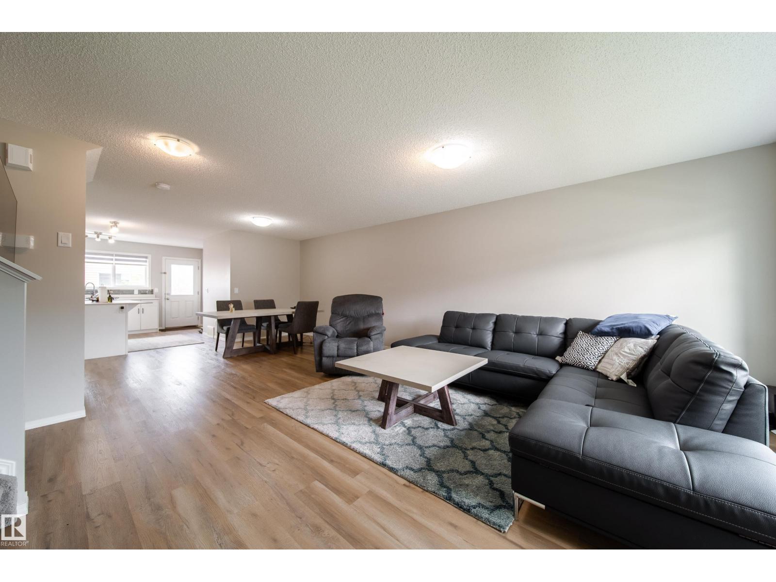 3038 CHECKNITA WY SW SW - 2