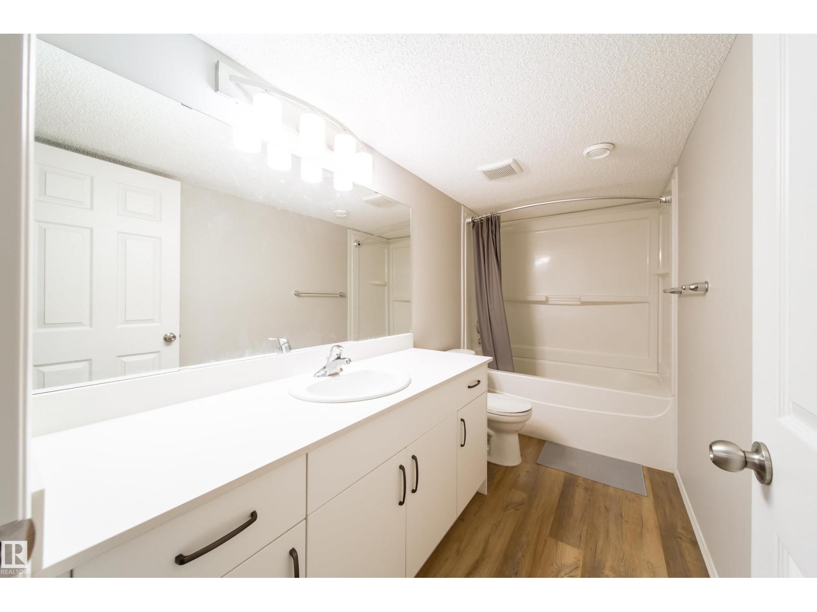 3038 CHECKNITA WY SW SW - 23