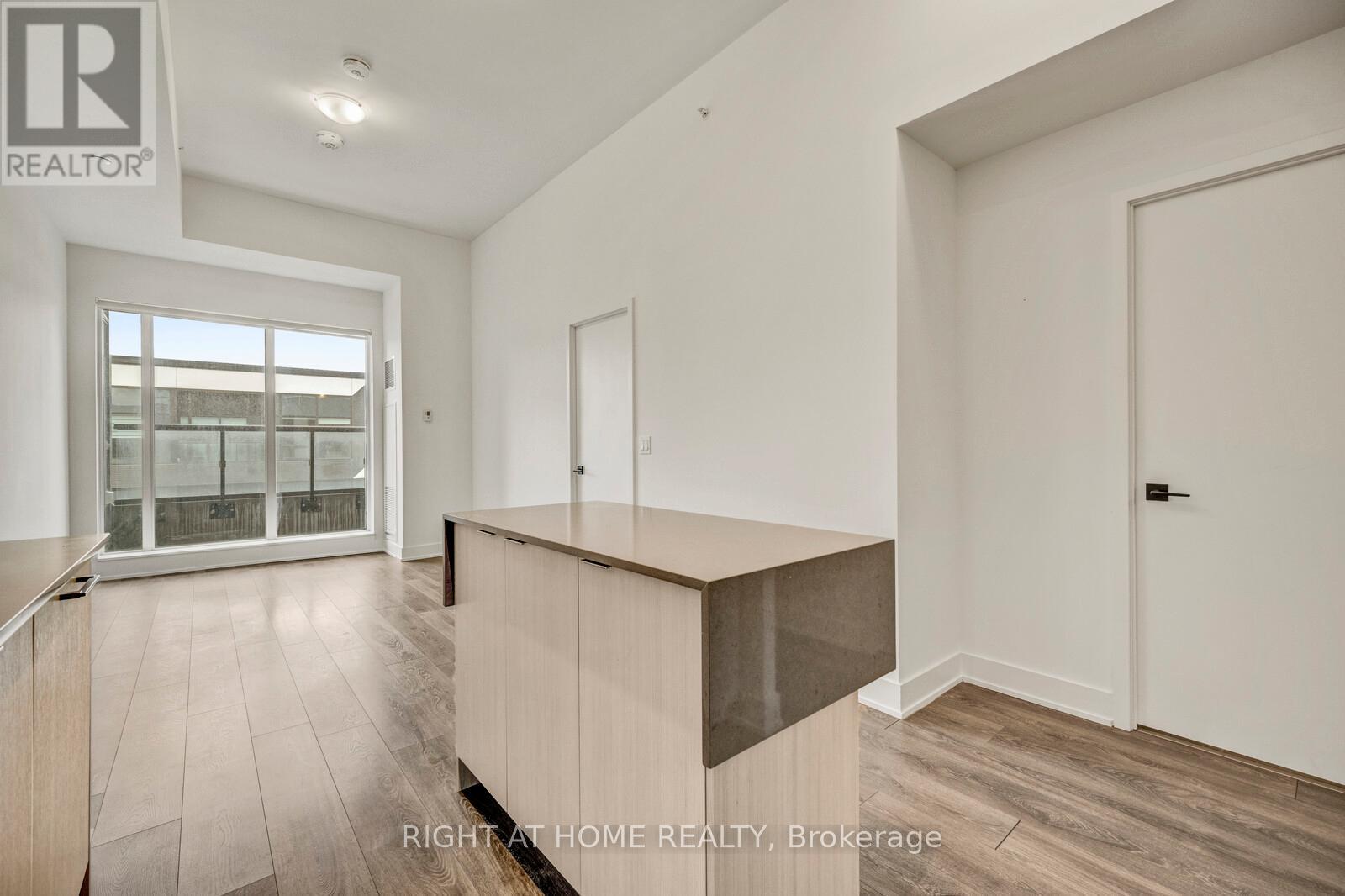 #459 2481 TAUNTON ROAD - 11