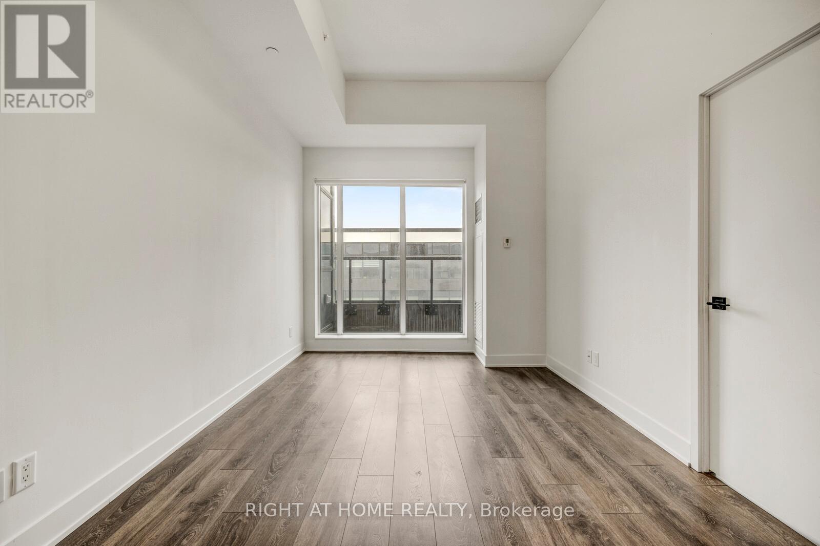 #459 2481 TAUNTON ROAD - 9