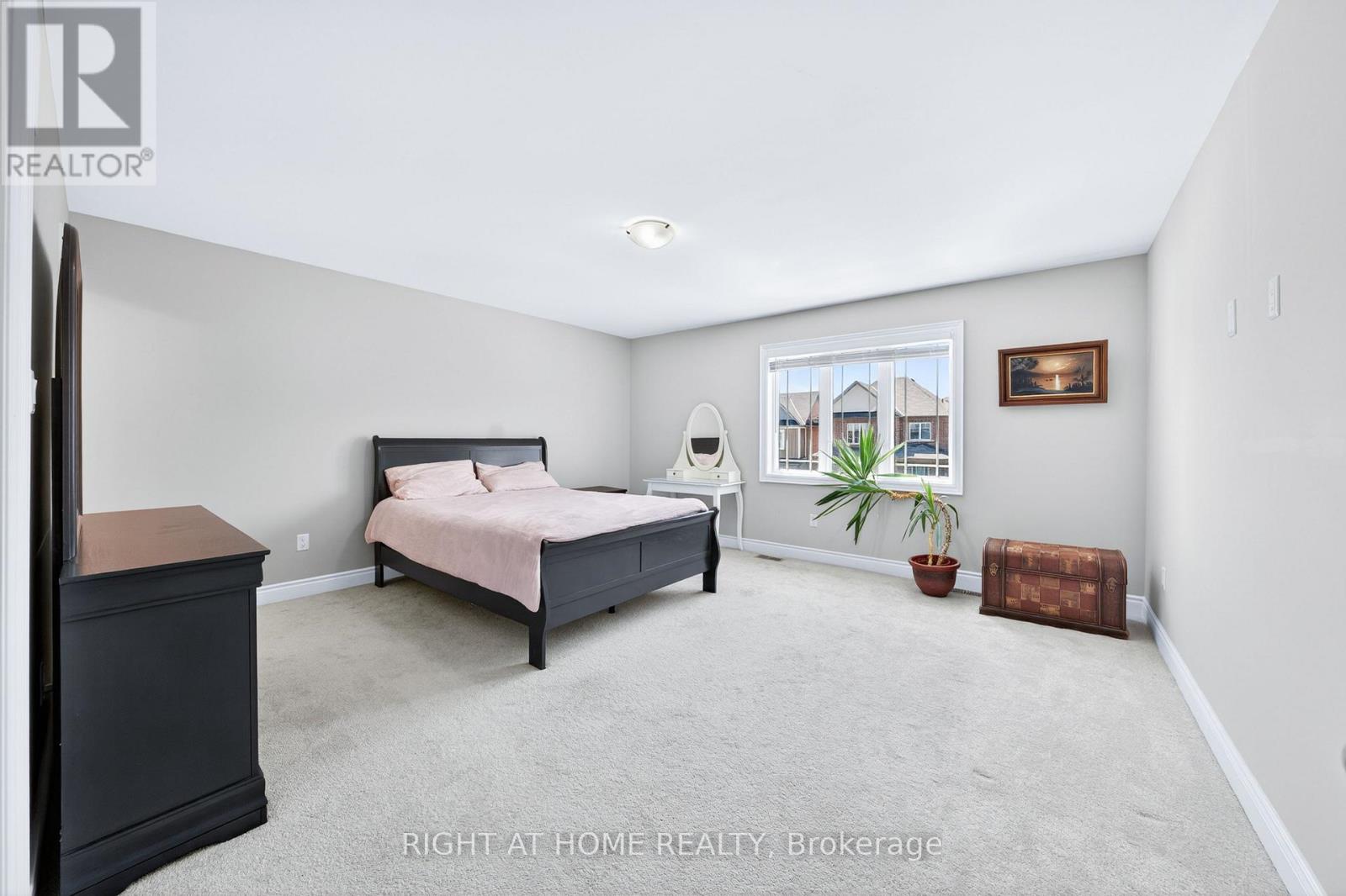 1160 PEELAR CRESCENT - 18