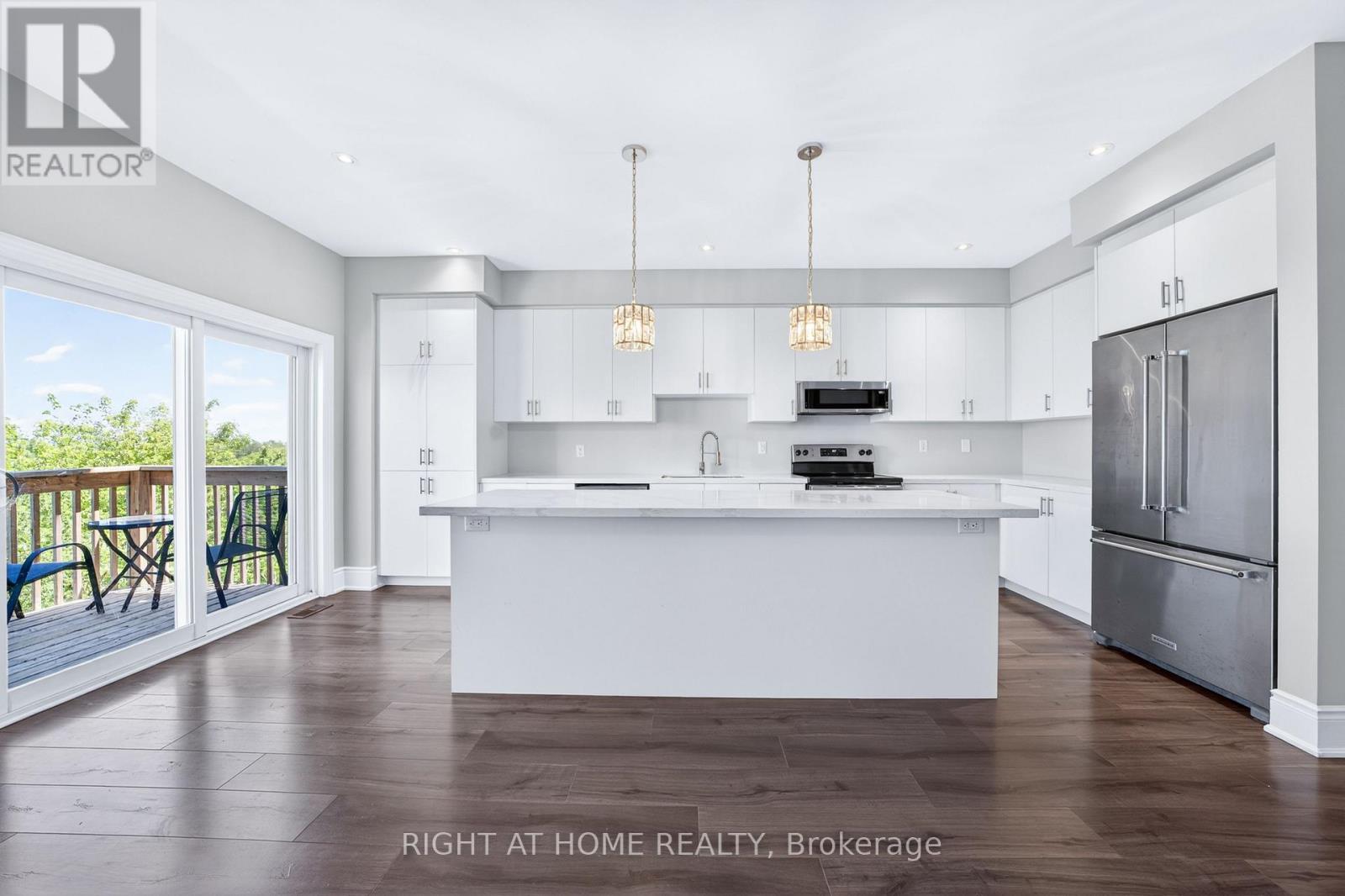 1160 PEELAR CRESCENT - 7