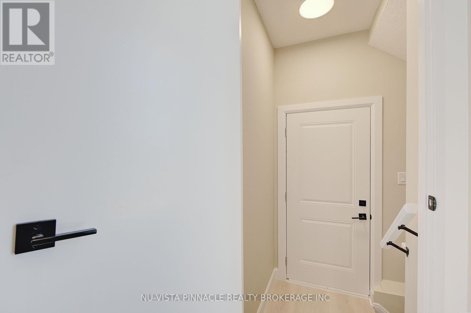 4220 LIBERTY CROSS - 40