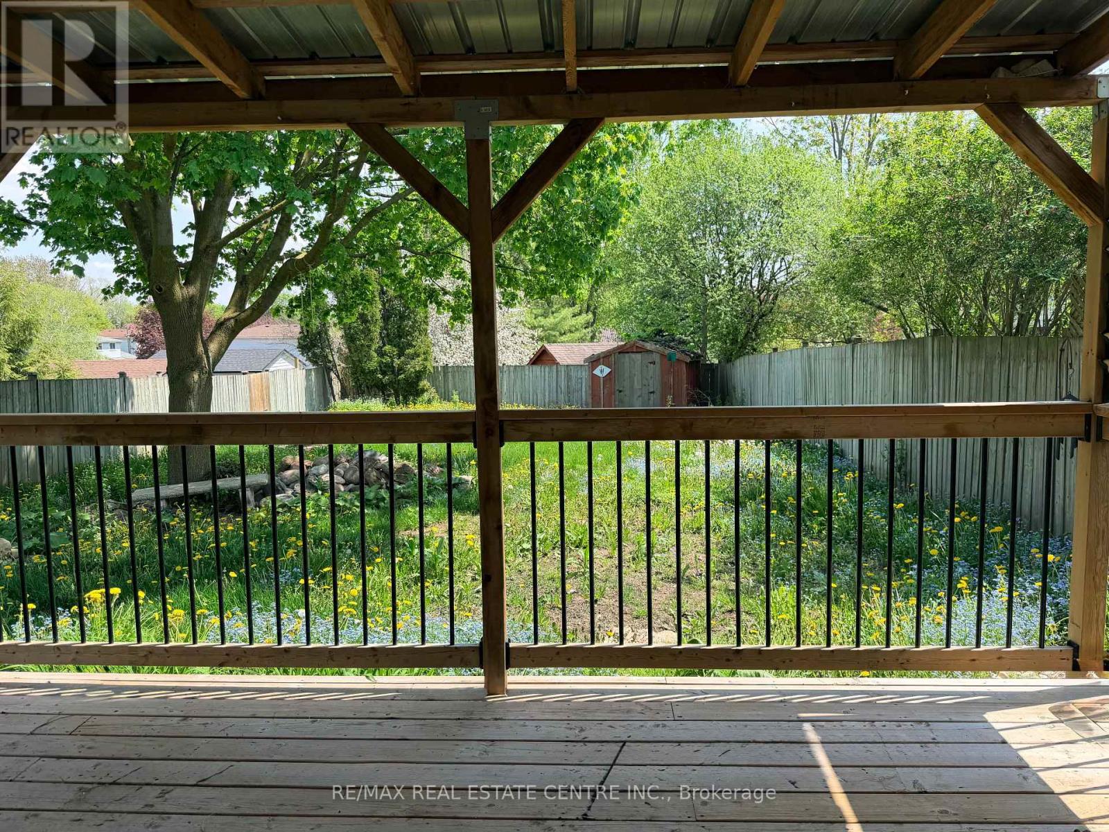 43 FOREST GLEN CRESCENT - 17
