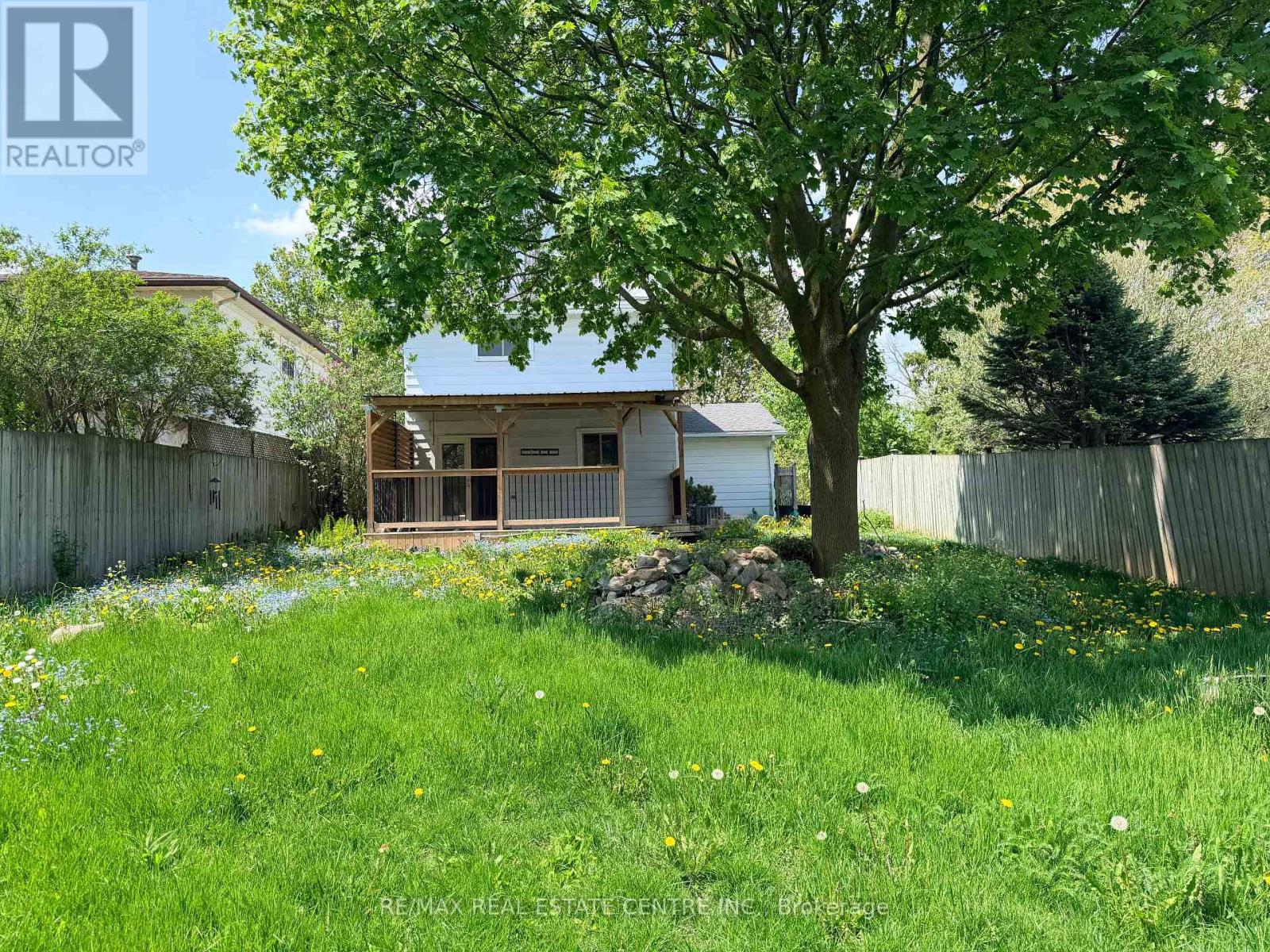 43 FOREST GLEN CRESCENT - 18