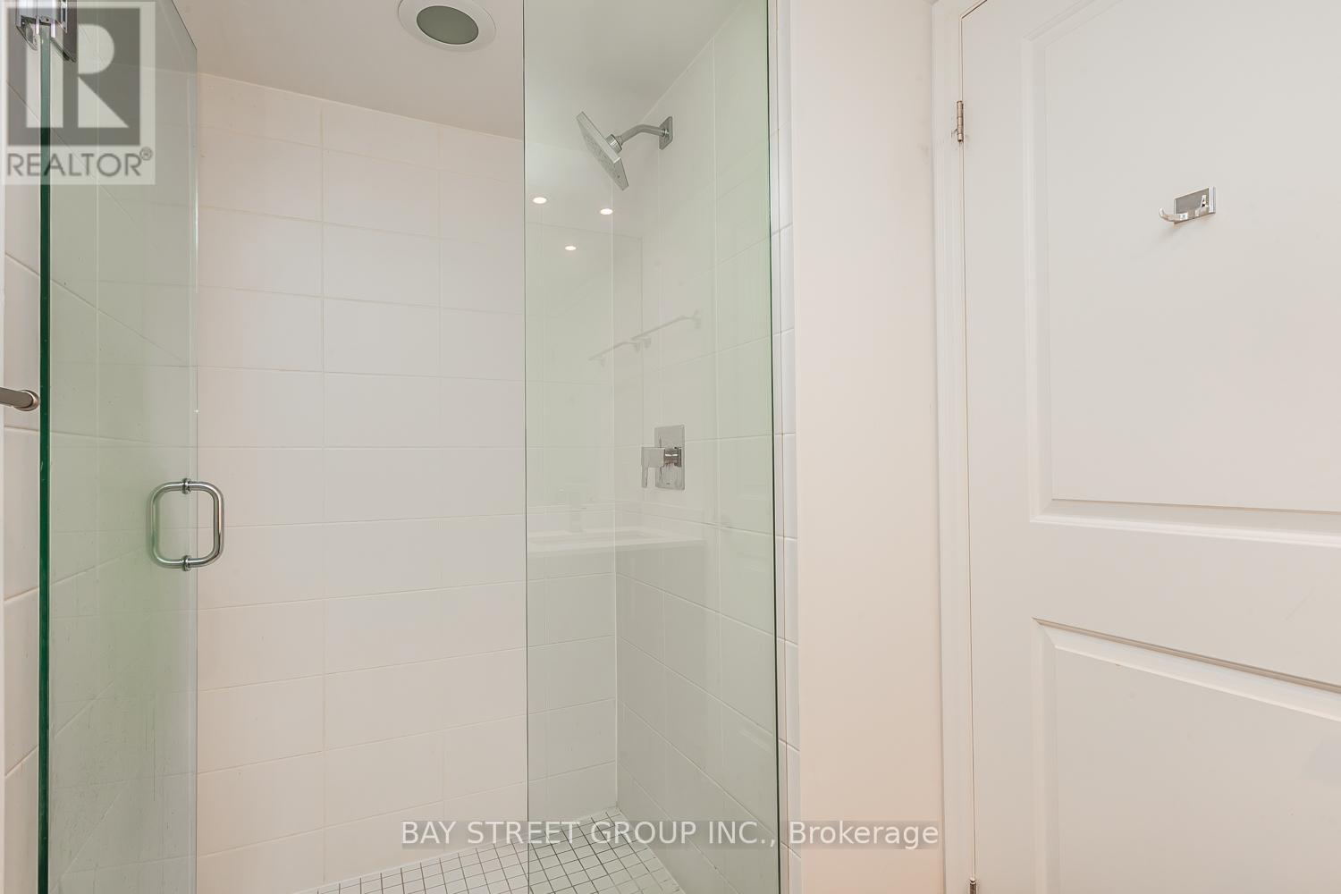 #1615 400 ADELAIDE STREET E - 12