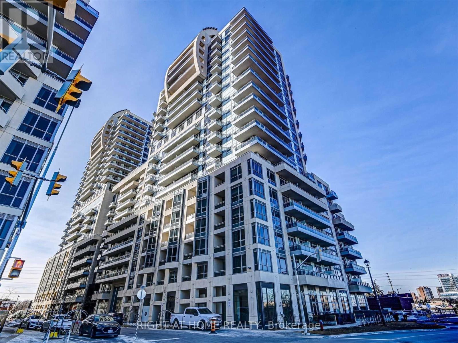 Listing photo of NE616 - 9205 YONGE STREET N