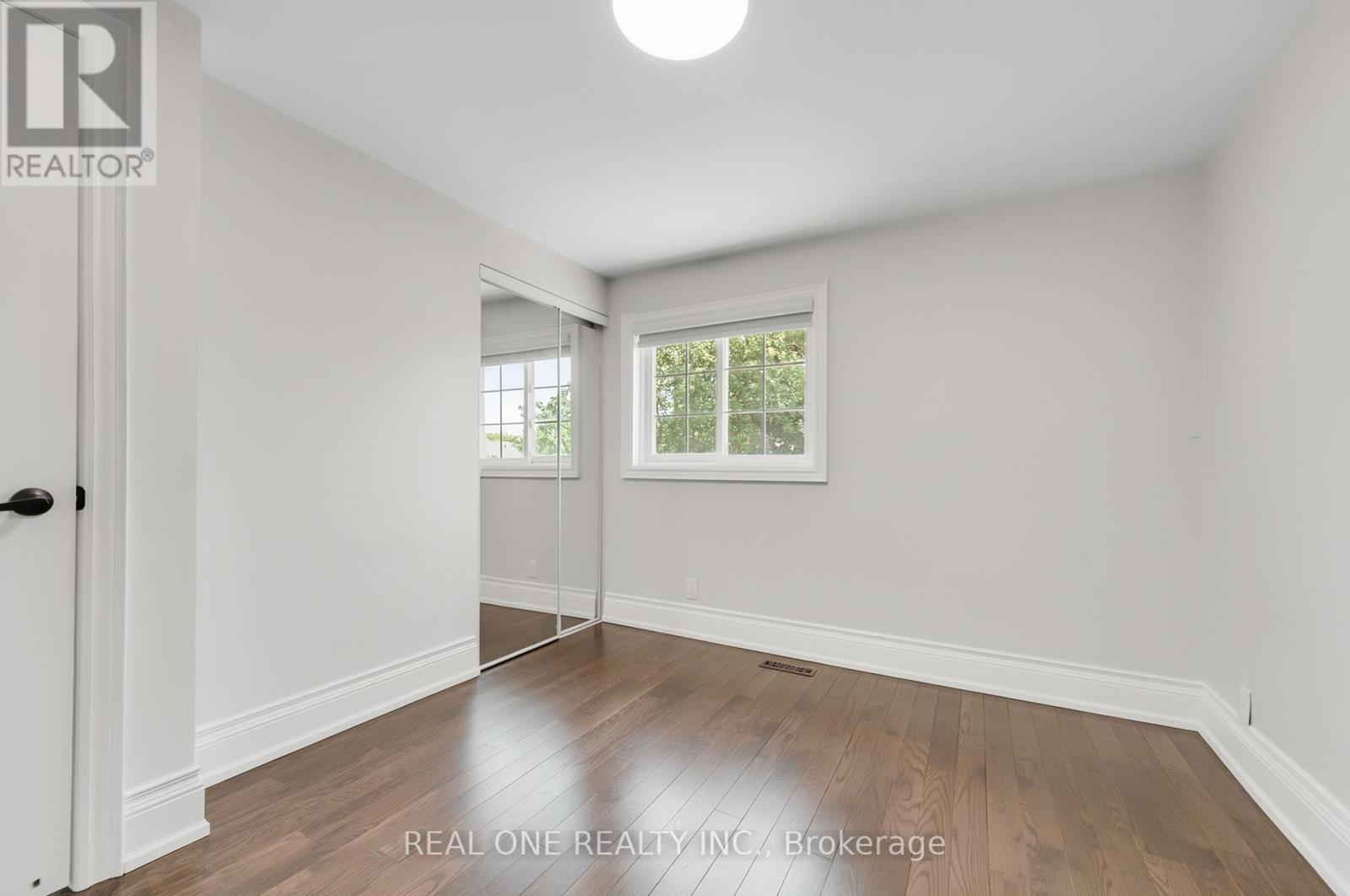 67 ELEANOR CIRCLE - 29