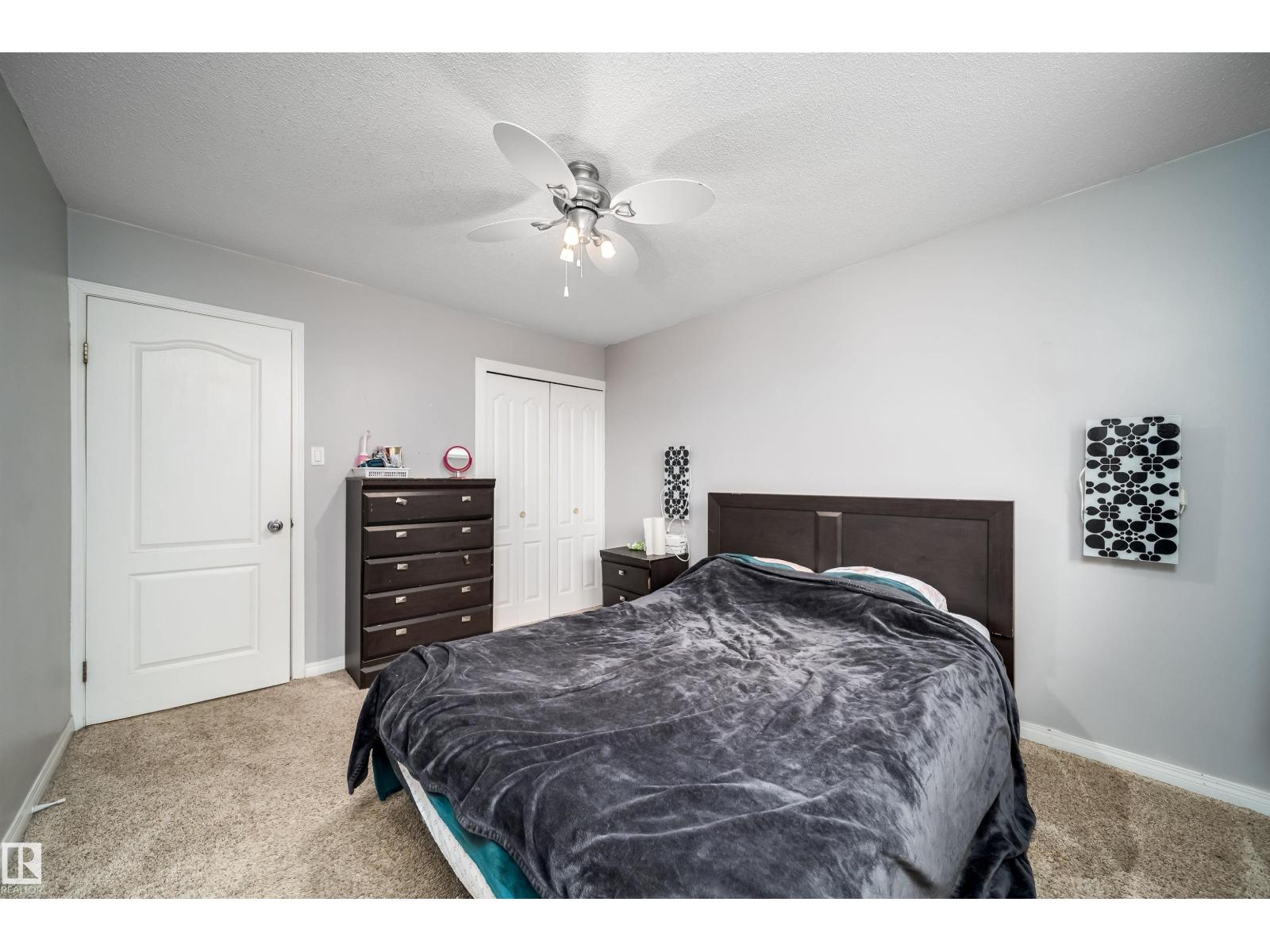 8512 142A AV NW - 18