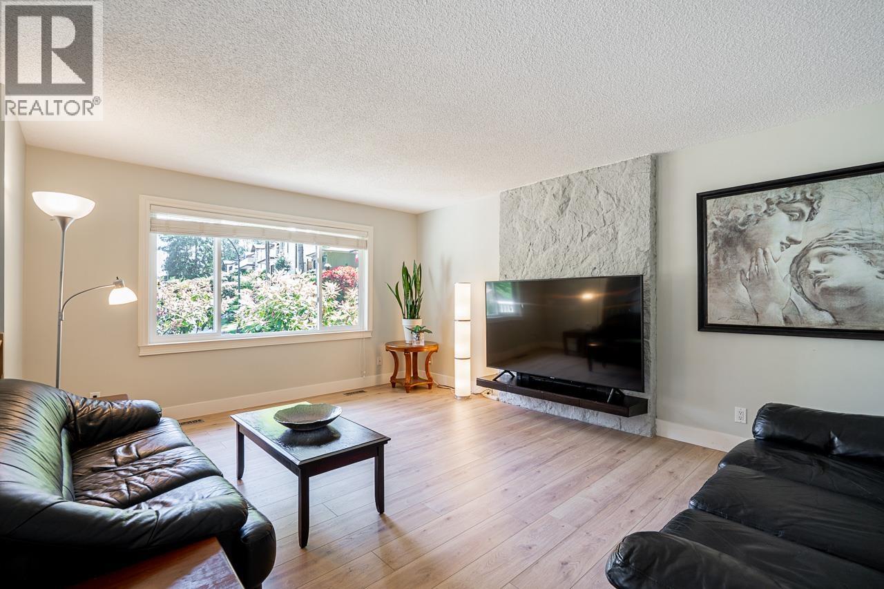 2602 HAWSER AVENUE — photo 4